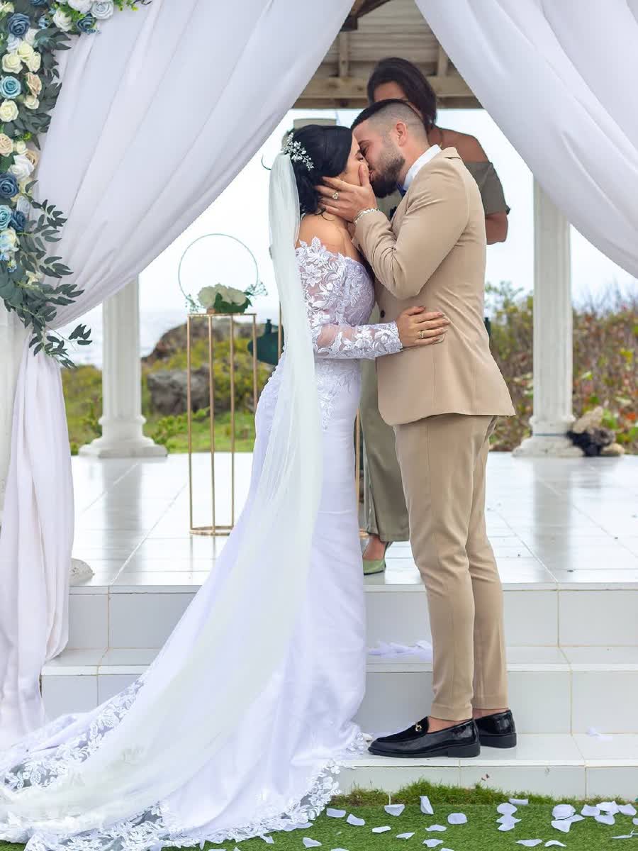 Bodas — 33
